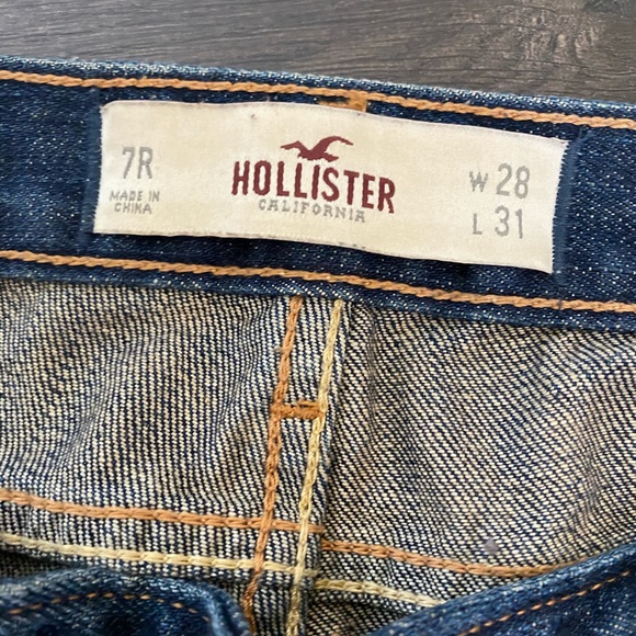 Hollister ripped jeans - Picture 6 of 6